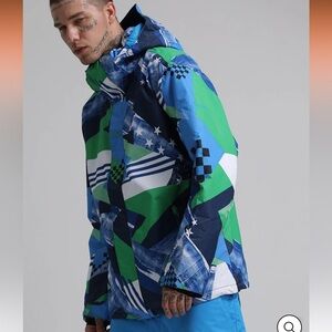 Gsou Snow Outdoor Colorful Thermal Snowboard Ski Snow Winter Jacket Men’s Small